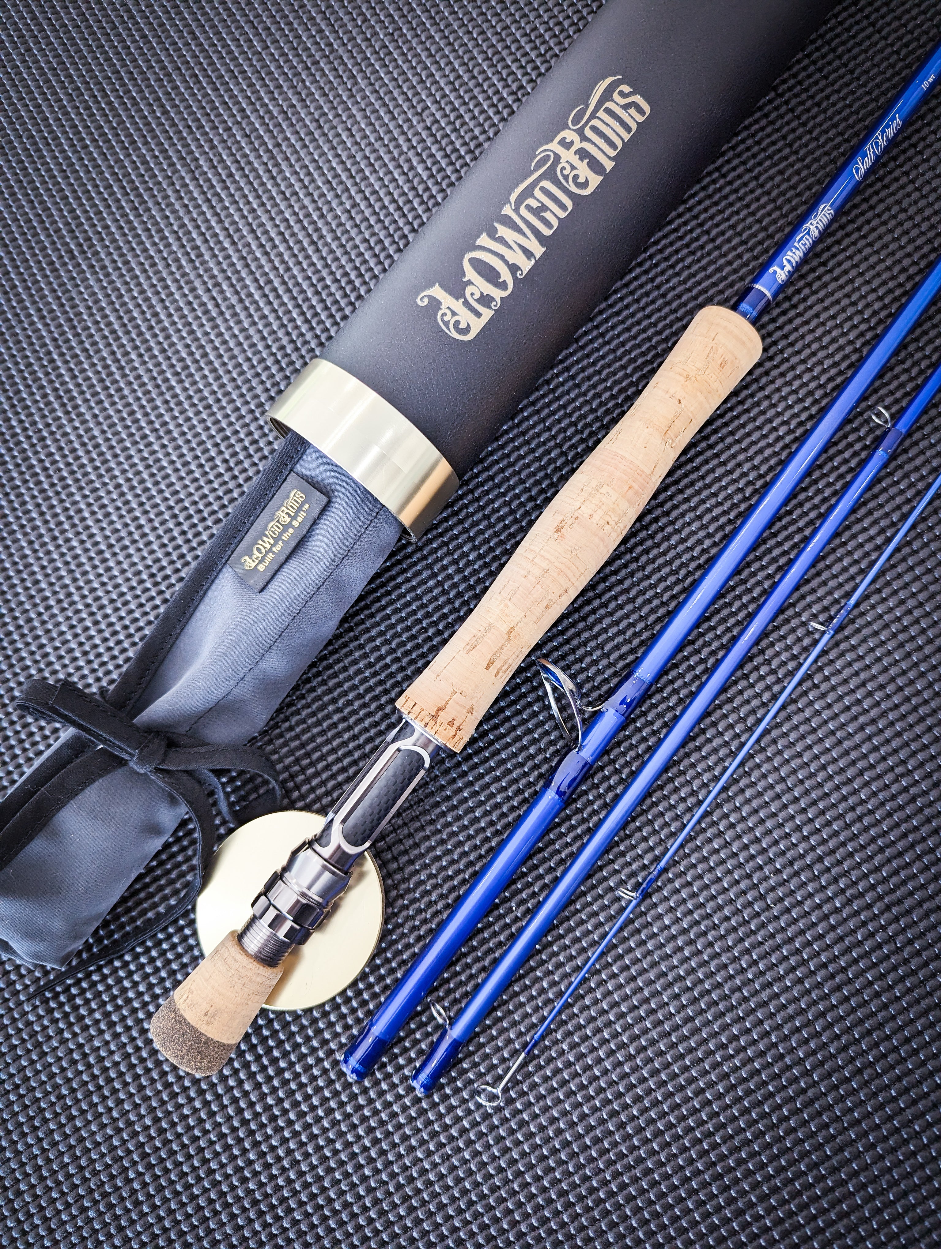 Salt Series Fly rod with fly rod bag and tube