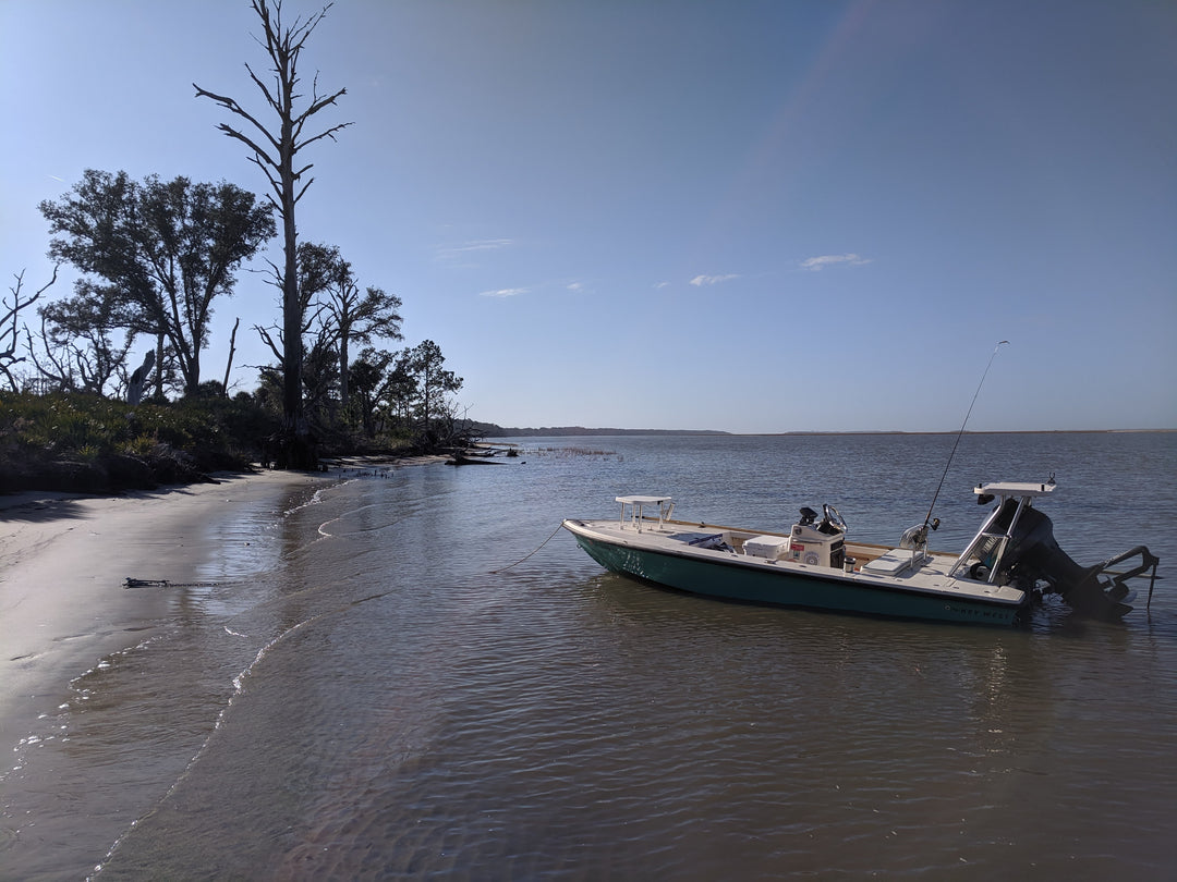 Fly Fishing for Snook on Florida's Coastal Beaches. A Guide to Success